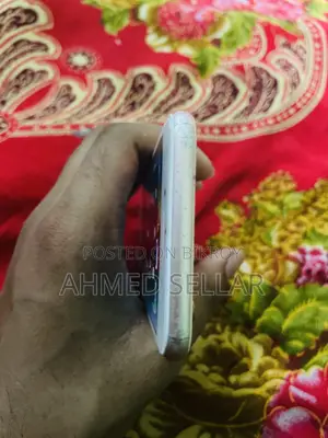 Apple iPhone 6s 16 GB Rose Gold