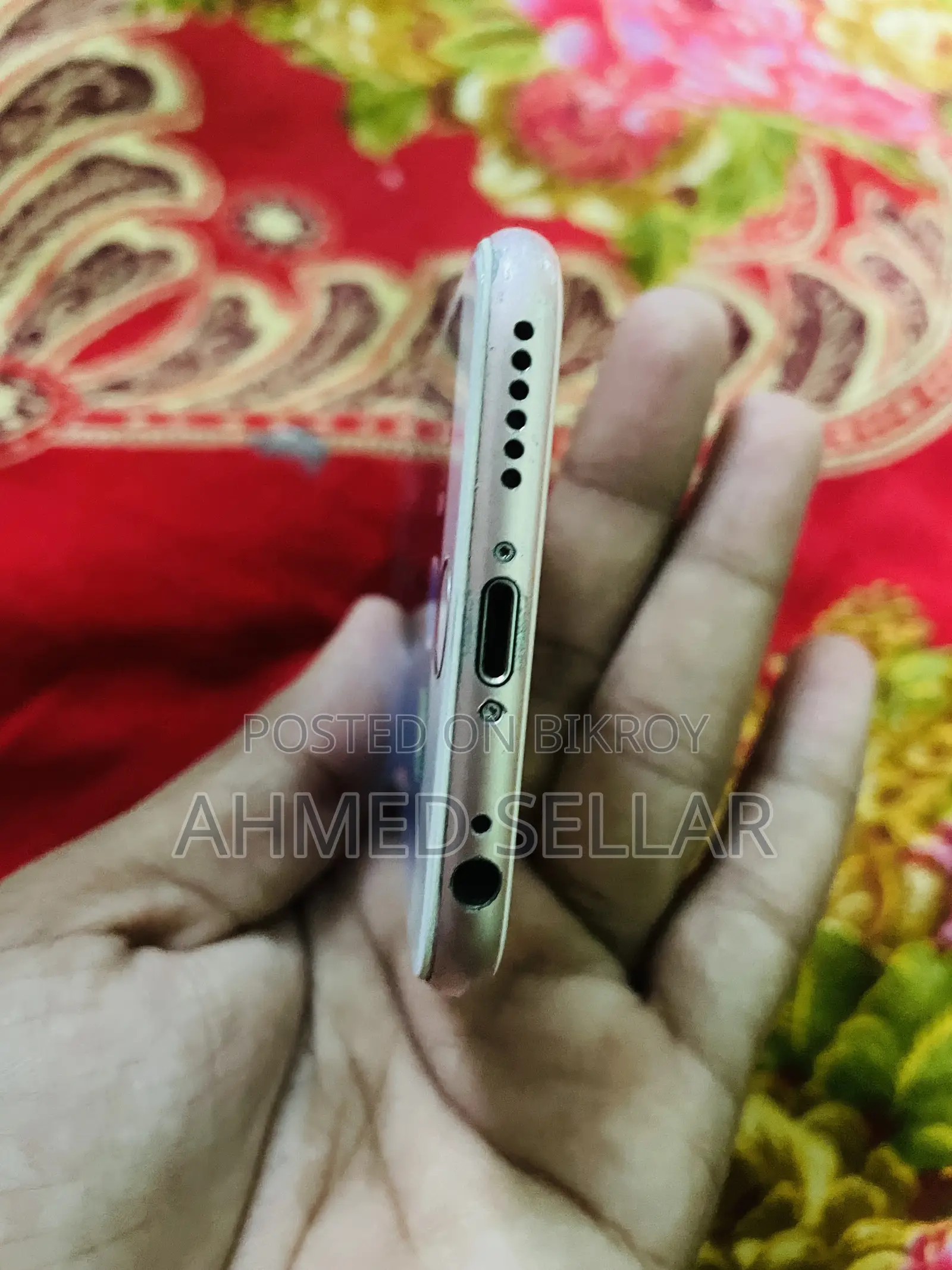 Apple iPhone 6s 16 GB Rose Gold