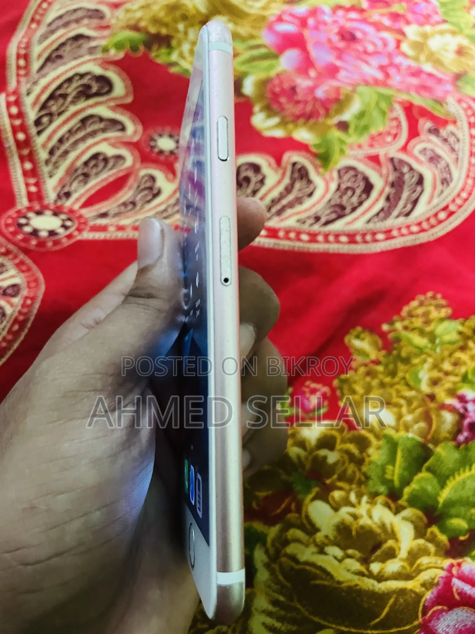 Apple iPhone 6s 16 GB Rose Gold