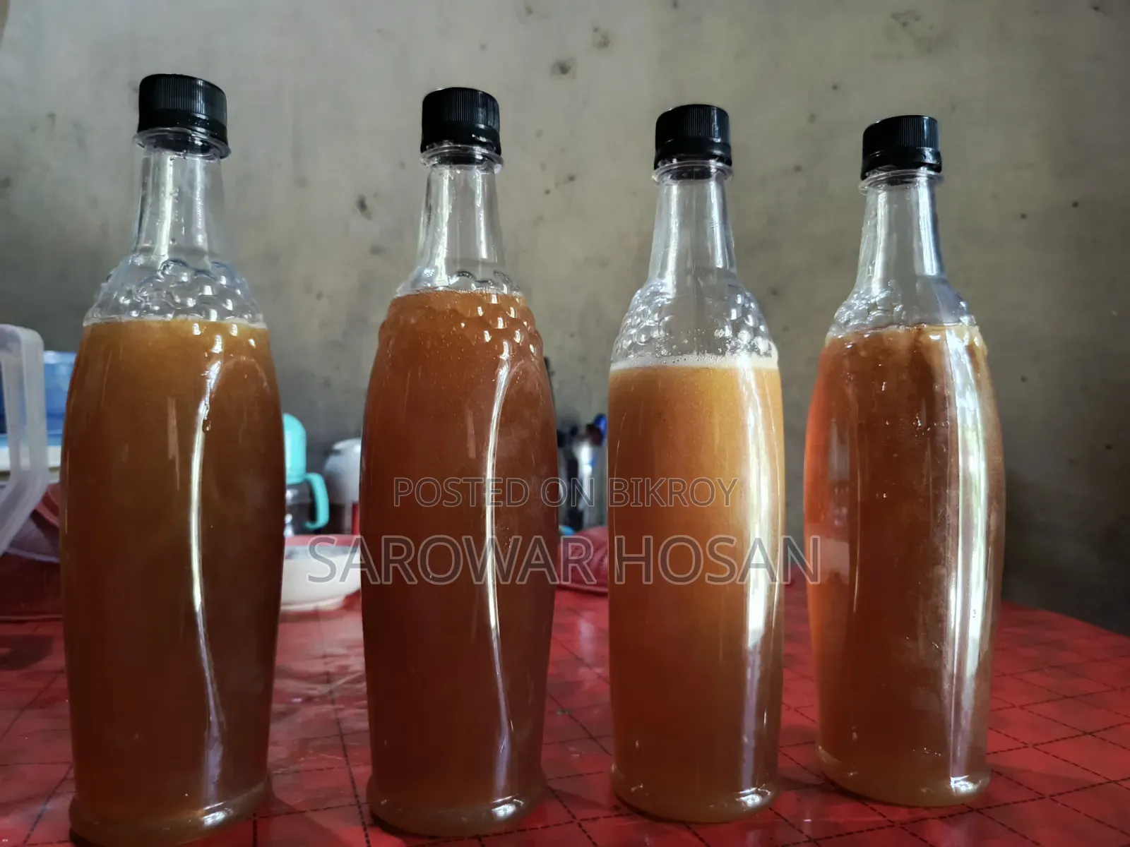 ১০০% খাঁটি অর্গানিক প্রকৃতিক চাকের মধু