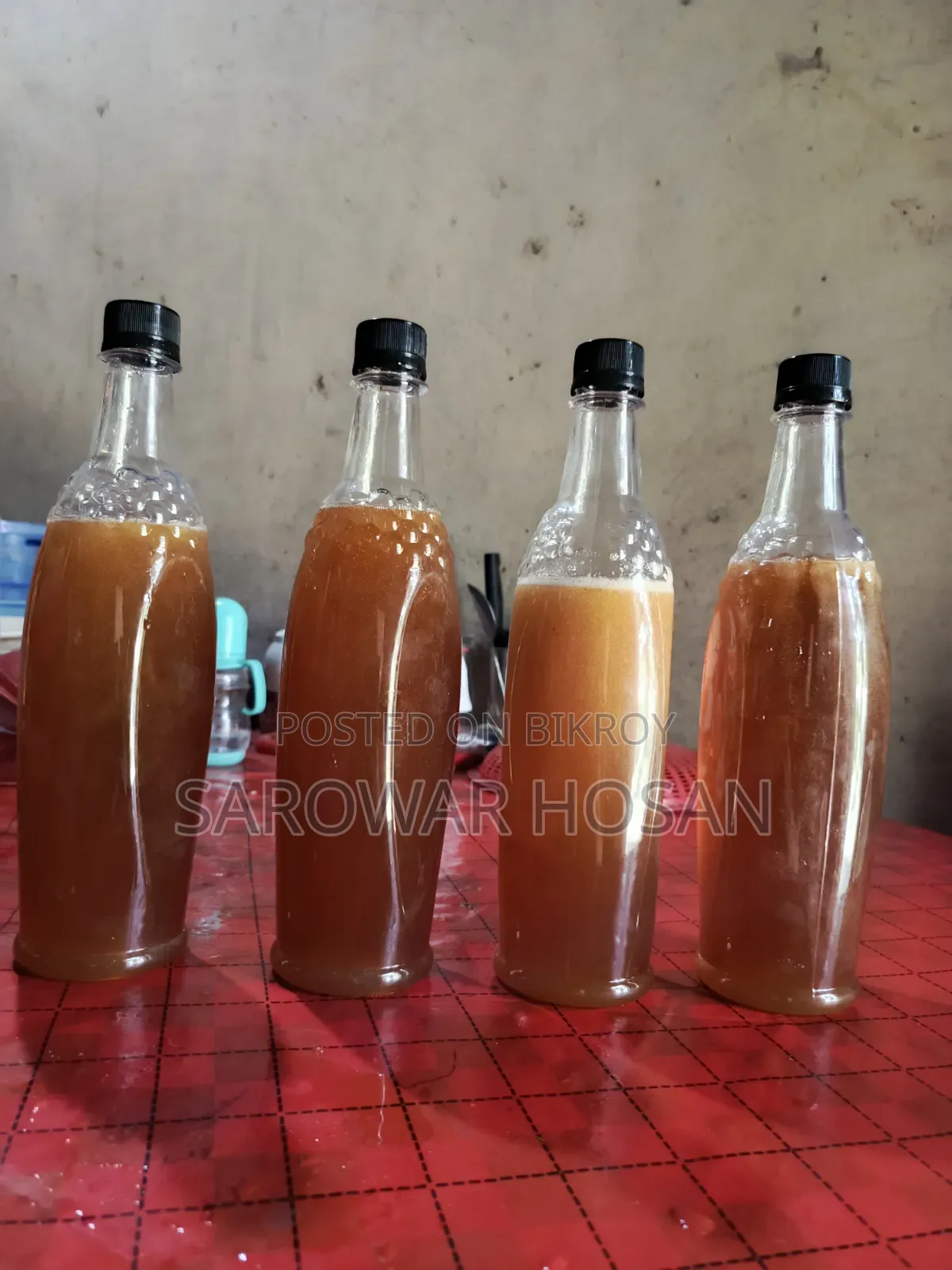 ১০০% খাঁটি অর্গানিক প্রকৃতিক চাকের মধু