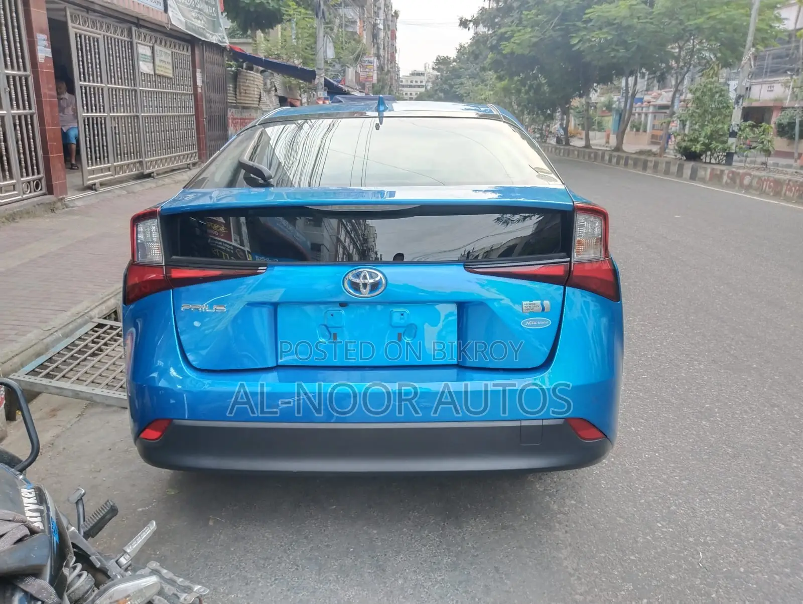 Toyota Prius 2020 Blue