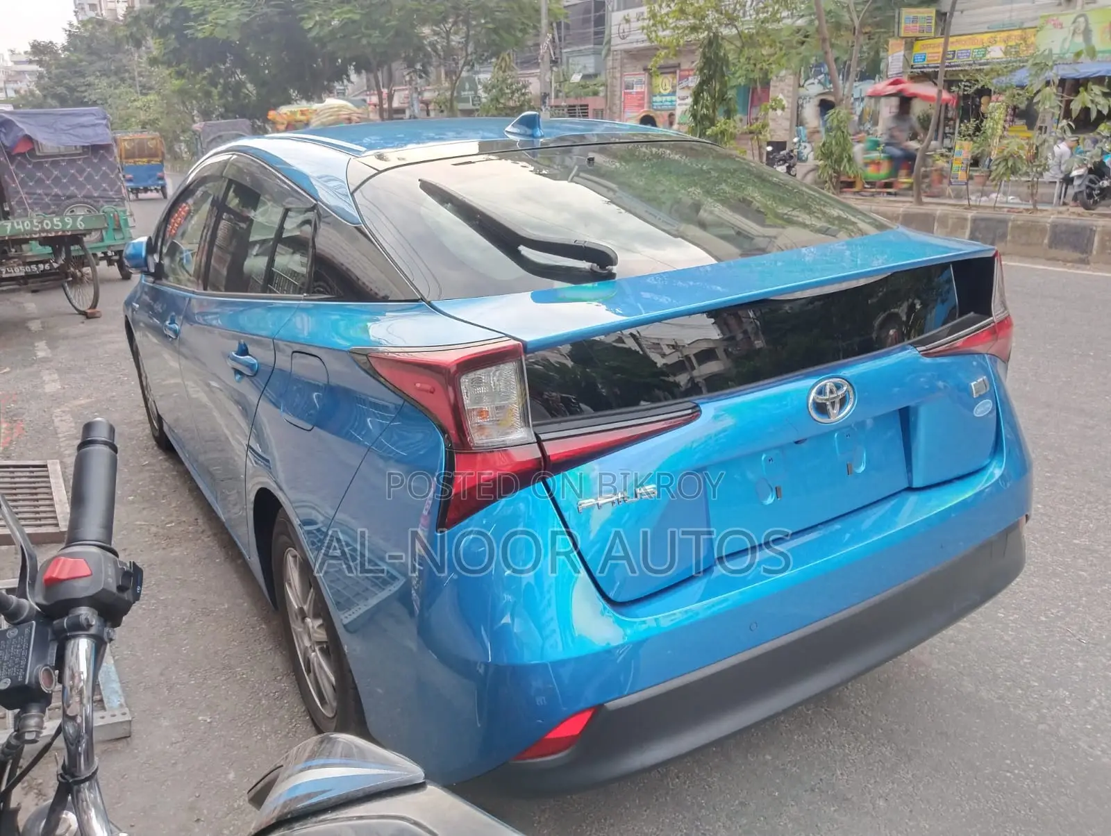 Toyota Prius 2020 Blue
