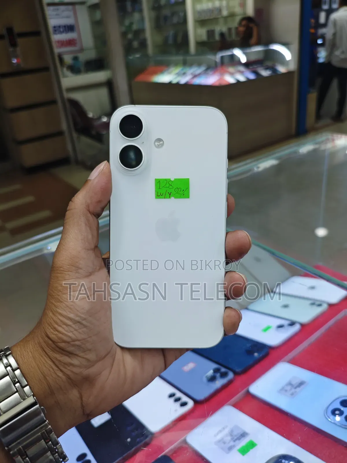 Apple iPhone 16 128 GB White