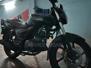 কিওয়ে আরকেএস ১২৫ ২০২২ কালো