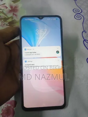 Vivo Y21 64 GB White