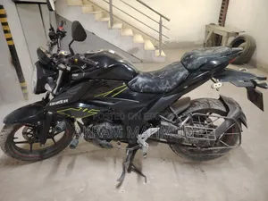 Suzuki Gixxer Fi ABS 2023 Black