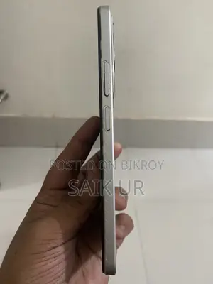 রিয়েলমি সি৭১ ১২৮ জিবি হোয়াইট