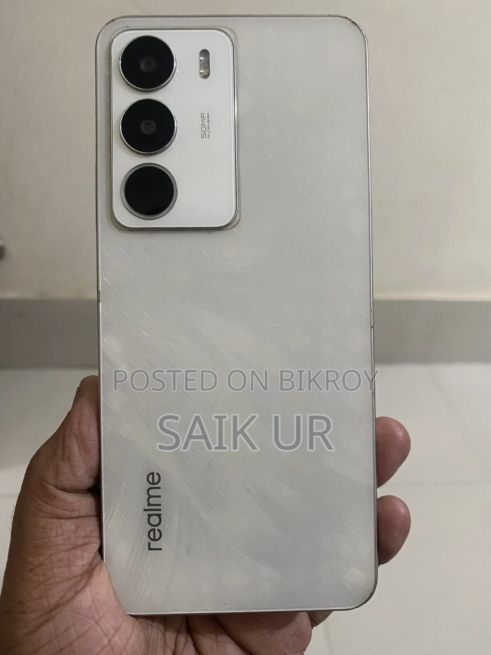 রিয়েলমি সি৭১ ১২৮ জিবি হোয়াইট