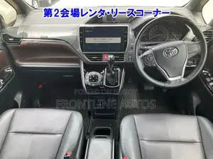 New Toyota Esquire 2.0 AWD (7 seater) 2021 Black