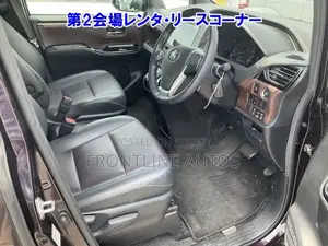 New Toyota Esquire 2.0 AWD (7 seater) 2021 Black