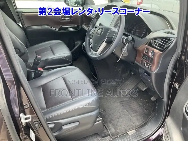 New Toyota Esquire 2.0 AWD (7 seater) 2021 Black