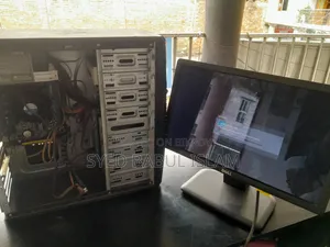 Desktop Computer 8GB Intel Core i5 HDD+SSD 128GB