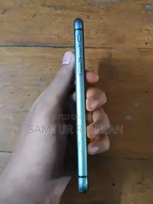 অ্যাপল আইফোন ১১ ১২৮ জিবি কালো