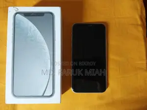 Apple iPhone XR 128 GB White