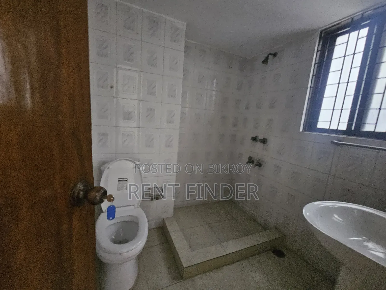 গুলশানে অফিস স্পেস ভাড়ার জন্য