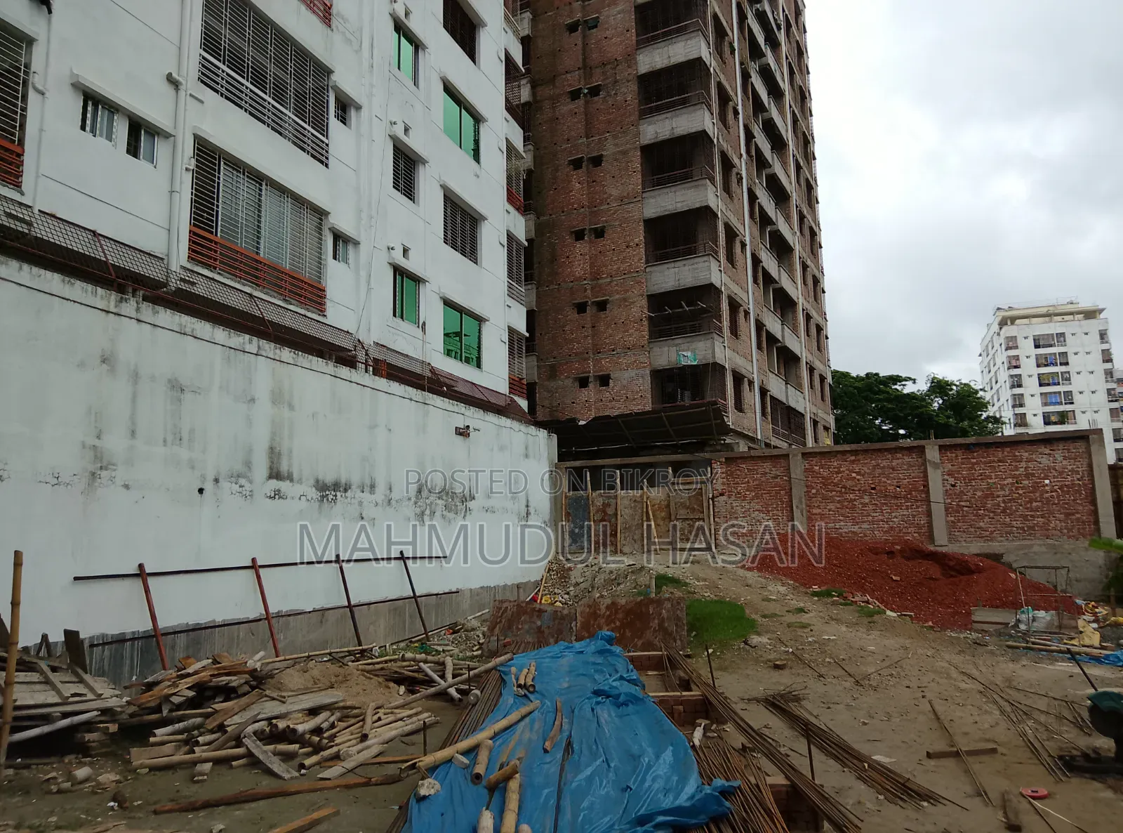 মাত্র ২৭ লাখ টাকায় রাজধানীতে জমির শেয়ার