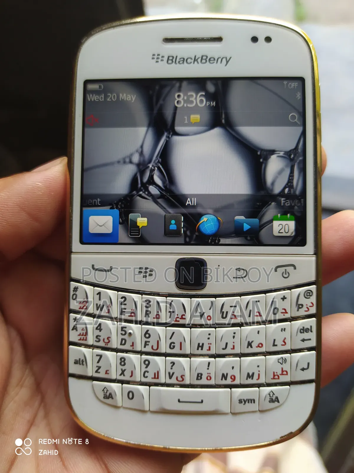BlackBerry Bold Touch 9900 8 GB White