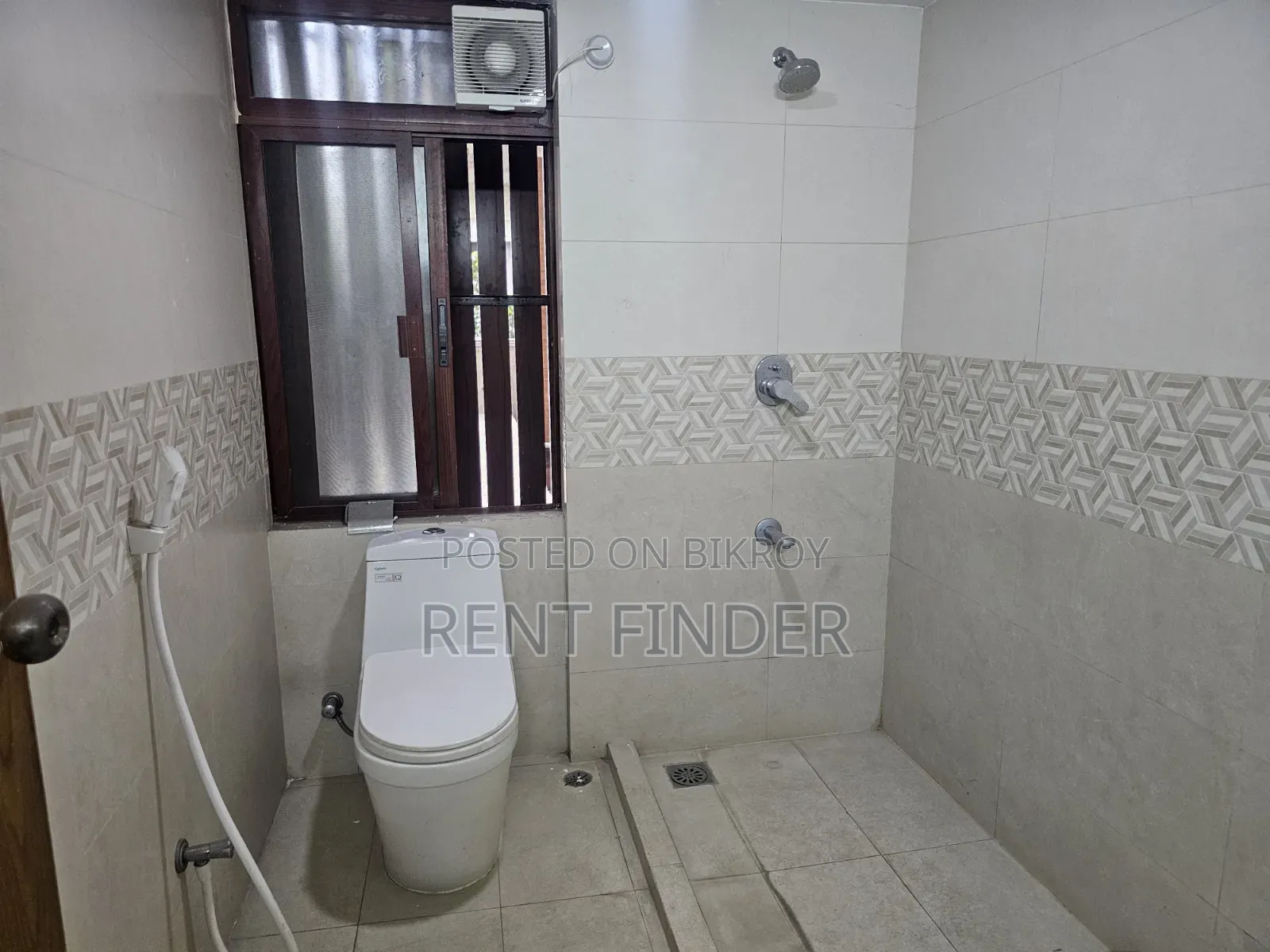 3-bedroom Apartment in Gulshan for rent