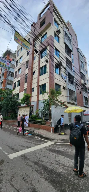 Furnished 3-bedroom Apartment in Uttara for sale