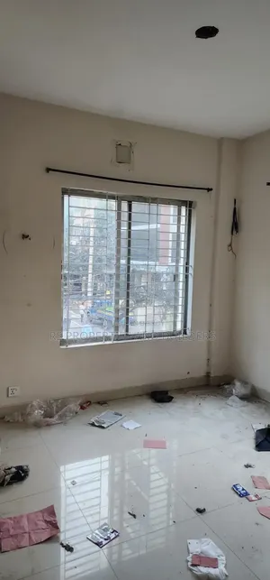 Furnished 3-bedroom Apartment in Uttara for sale