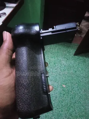 Canon Battery + Battery Grip