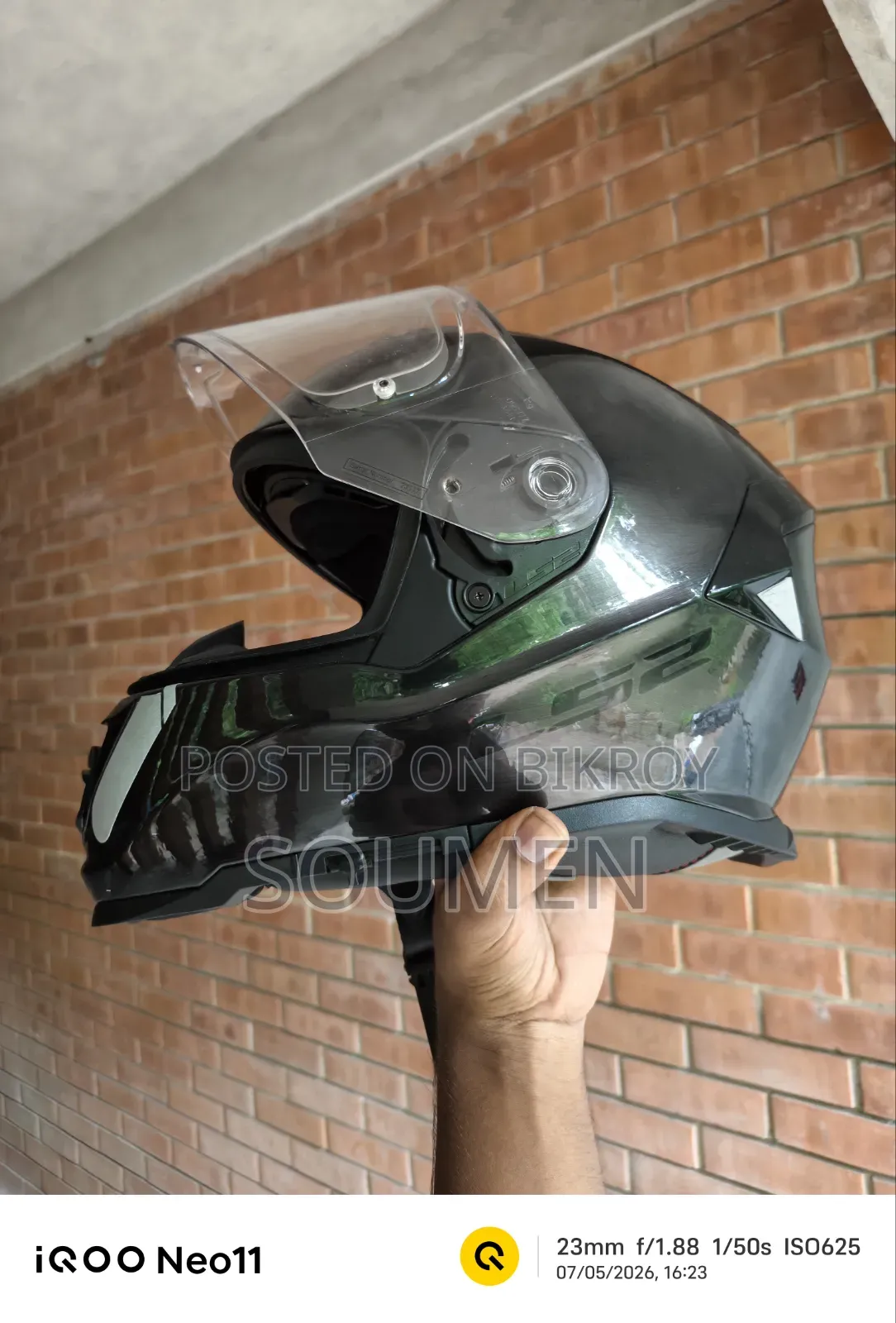 Ls2 Helmet Ff800 Model | L Size | Like Brand New | Gloss Titanium