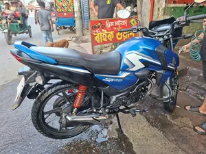 Honda CB 2024 Green