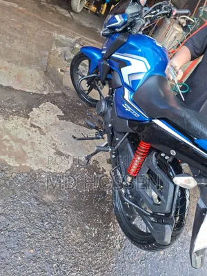 Honda CB 2024 Green