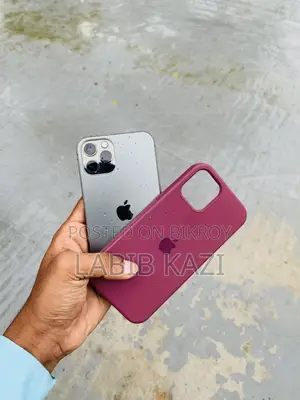 New Apple iPhone 12 Pro 256 GB Black