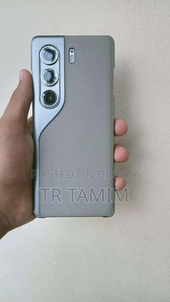 New Tecno Camon 40 Pro 4G 256 GB Gray