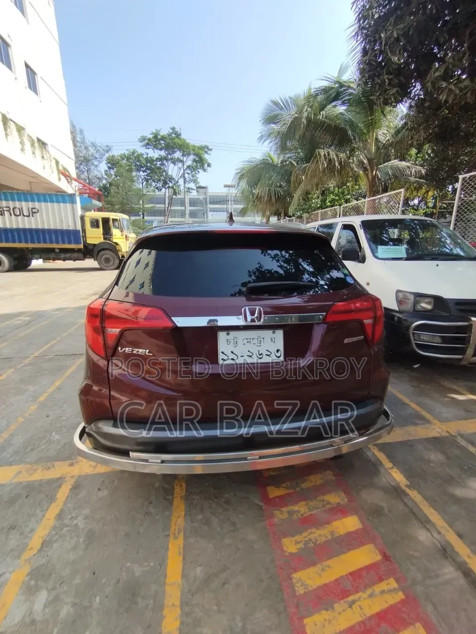 Honda Vezel 1.5 2WD 2014 Maroon