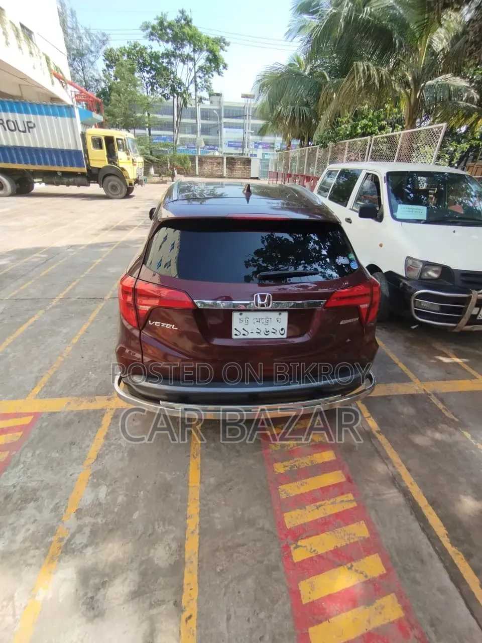 Honda Vezel 1.5 2WD 2014 Maroon
