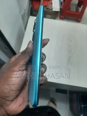মটোরোলা এজ ৬০ ফিউশন ২৫৬ জিবি ব্লু
