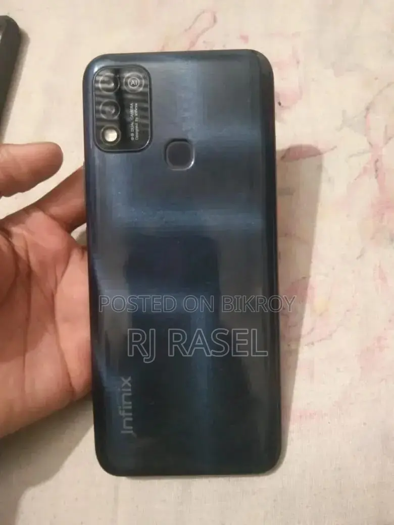 Infinix Hot 10 Play 32 GB
