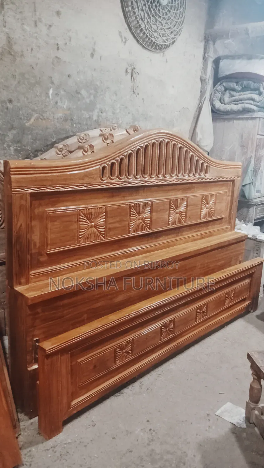 Neat Bed for Sale