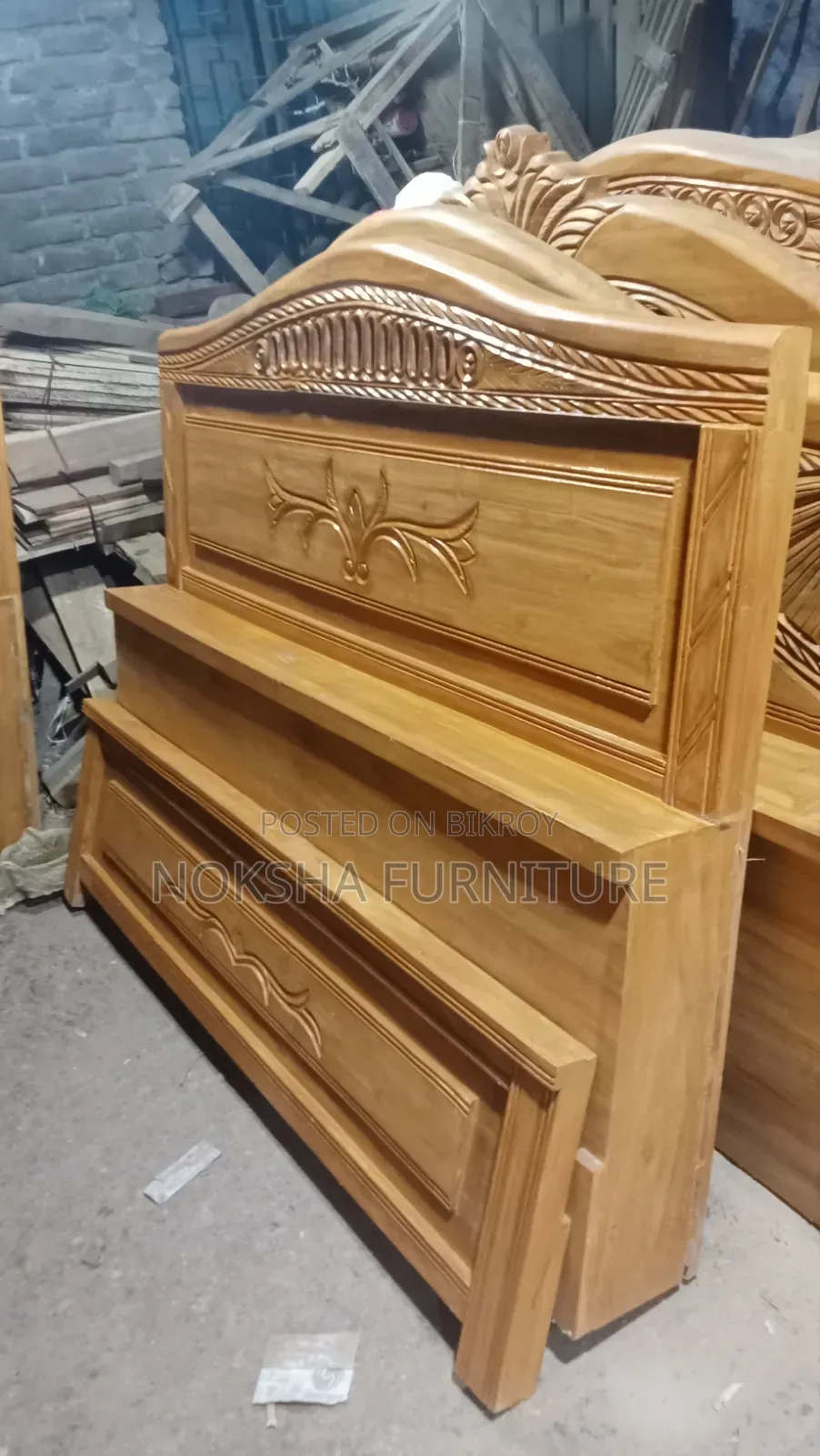 Neat Bed for Sale