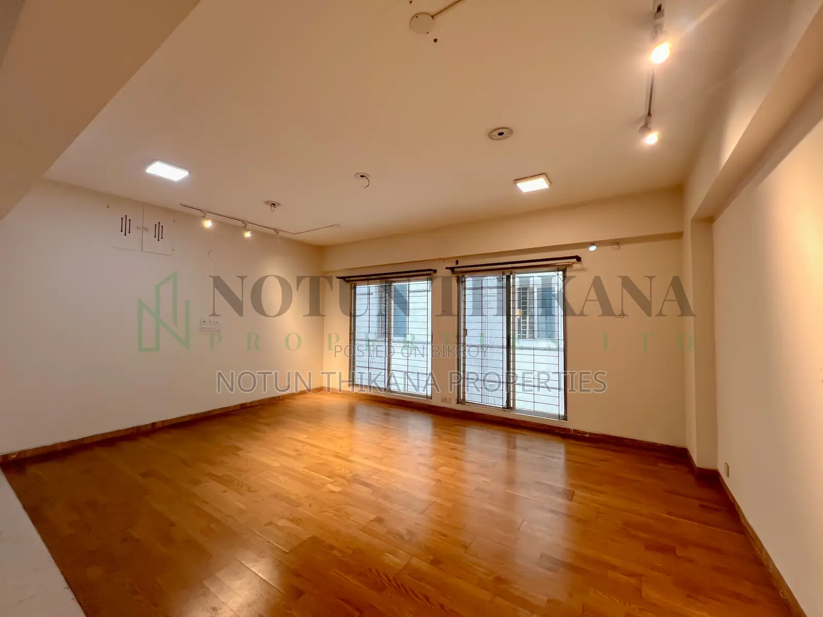 4bdrm Apartment in Uttara for rent