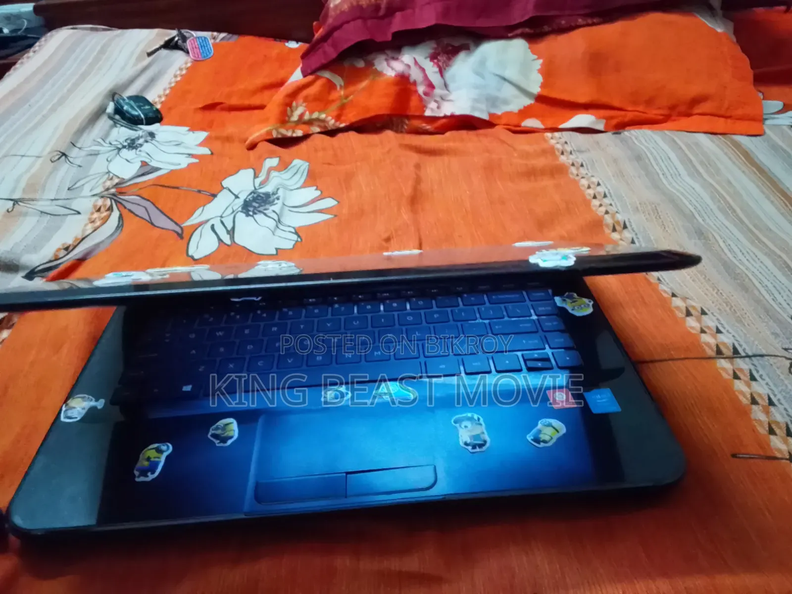 Laptop HP 14-dq1088wm 6GB Intel Pentium SSHD (Hybrid) 512GB