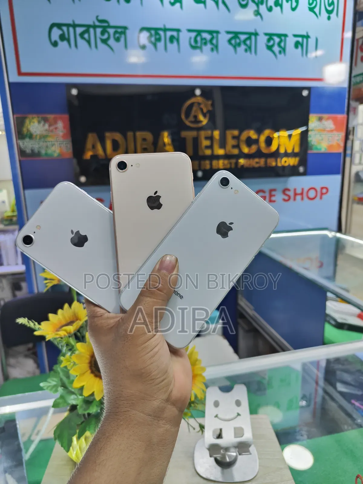 New Apple iPhone 8 64 GB White
