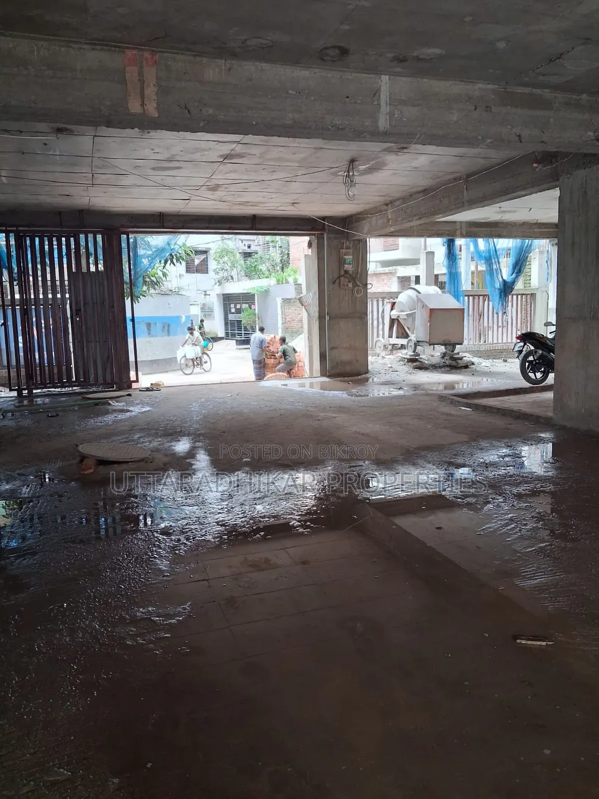 3bdrm Apartment in Upl Latif Palace 2, Mirpur for sale