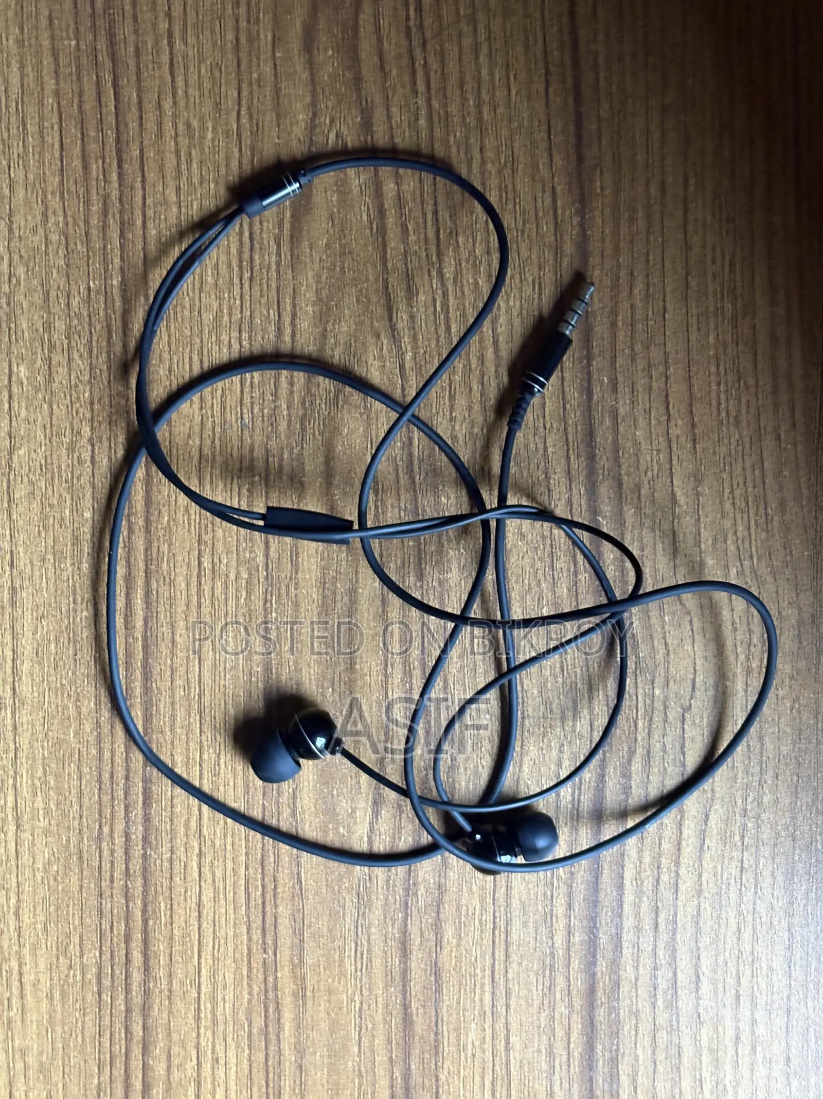 Wire Headphone
