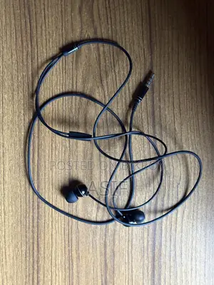 Wire Headphone