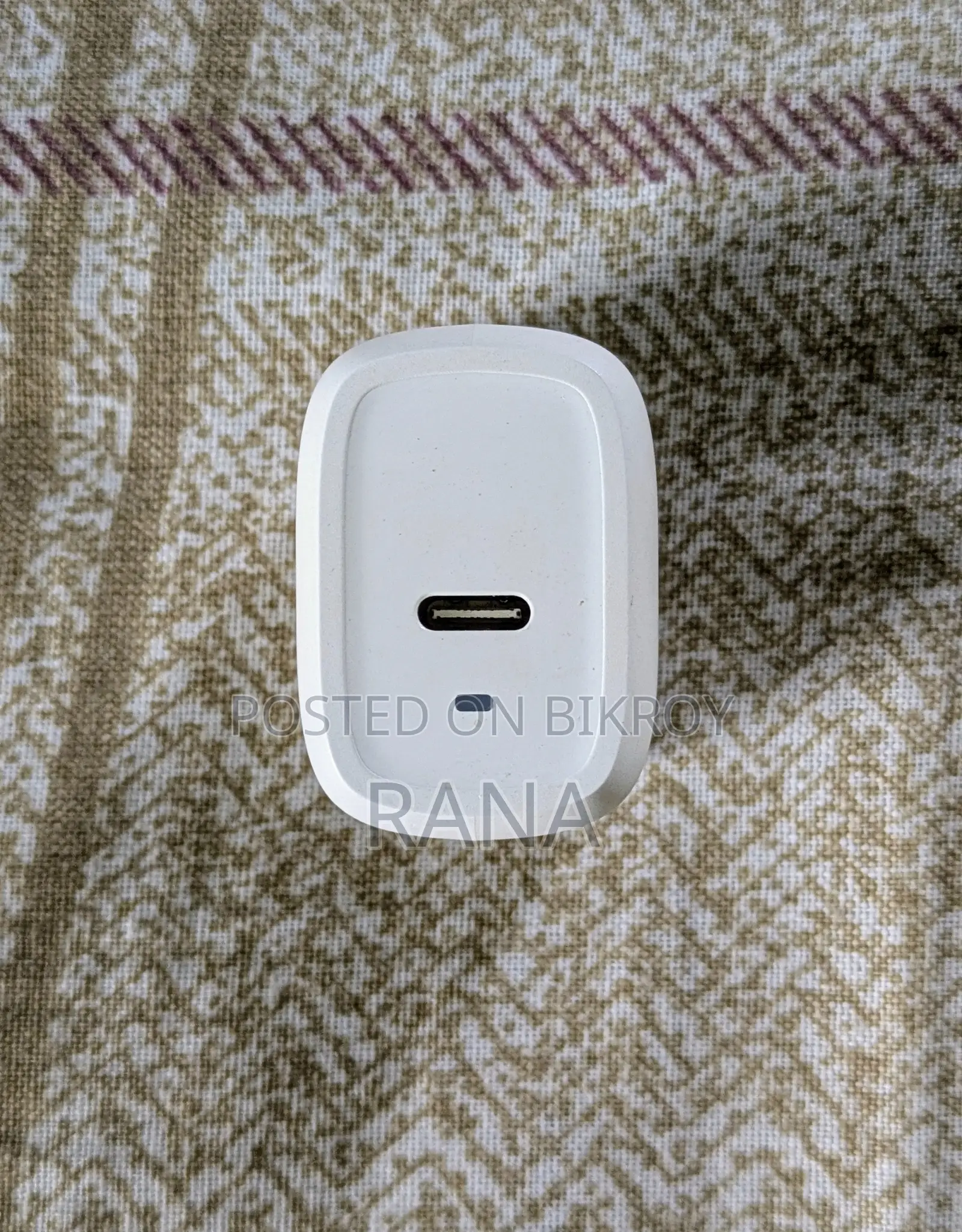 Spigen 20w Gan Charger