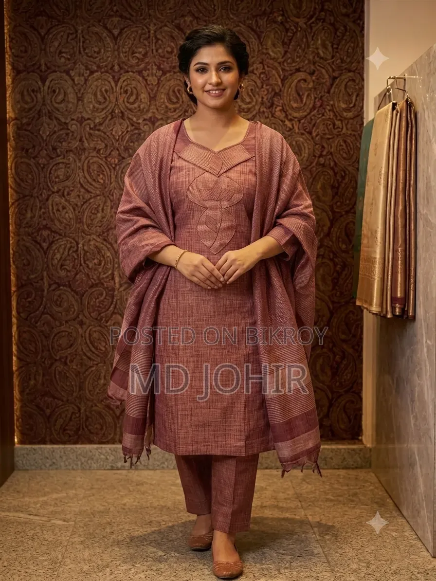 Traditional Handloom Three-Piece