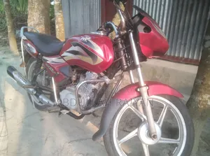 টিভিএস মেট্রো ২০১৮ রেড