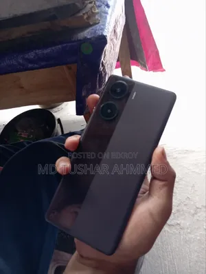 Vivo V29e 5G 256 GB Red