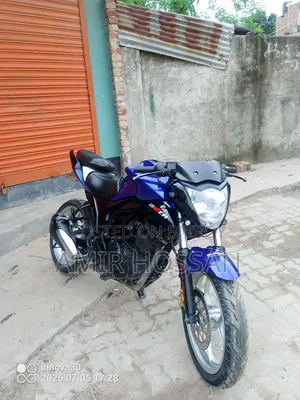 সুজুকি জিক্সার মনোটোন ২০১৮ সাদা