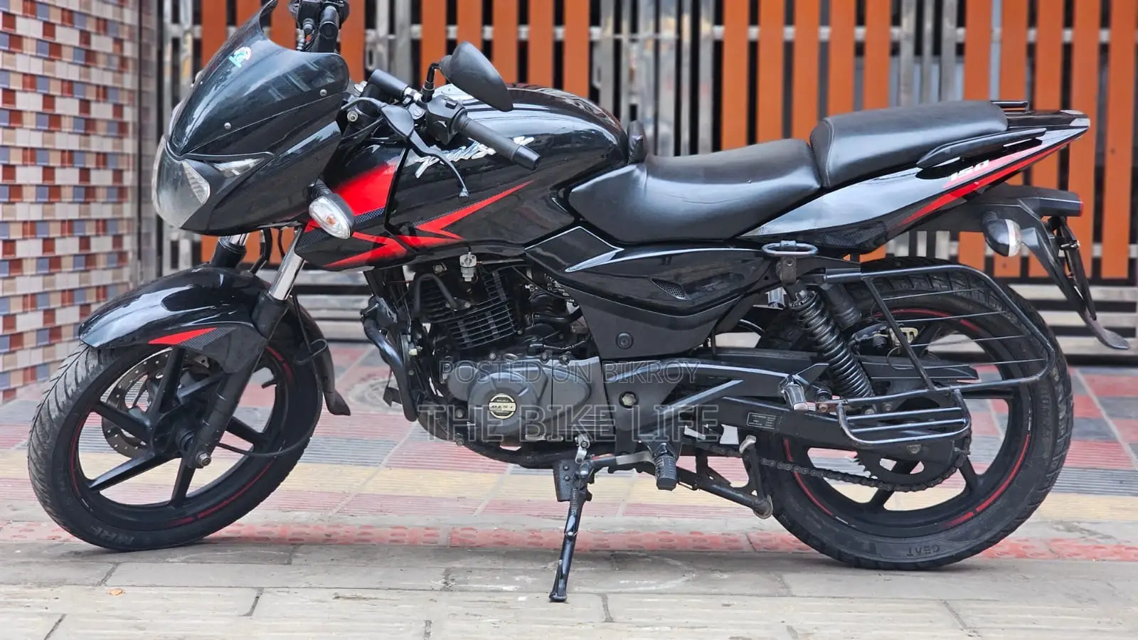 Bajaj Pulsar 150 2019 Black