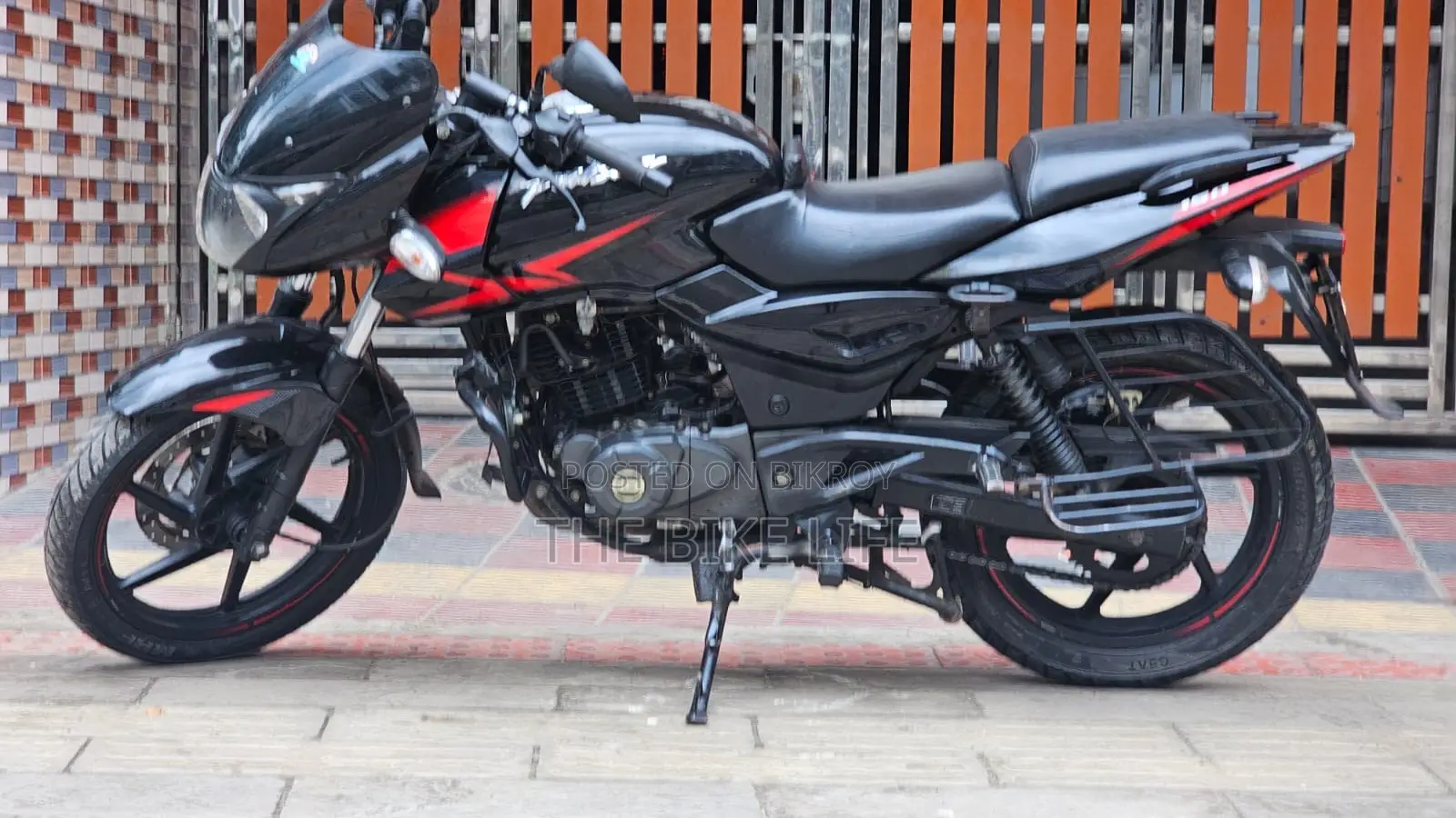 Bajaj Pulsar 150 2019 Black